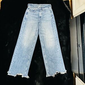 American Eagle Super High Rise Baggy Wide Leg Jeans – Light Wash